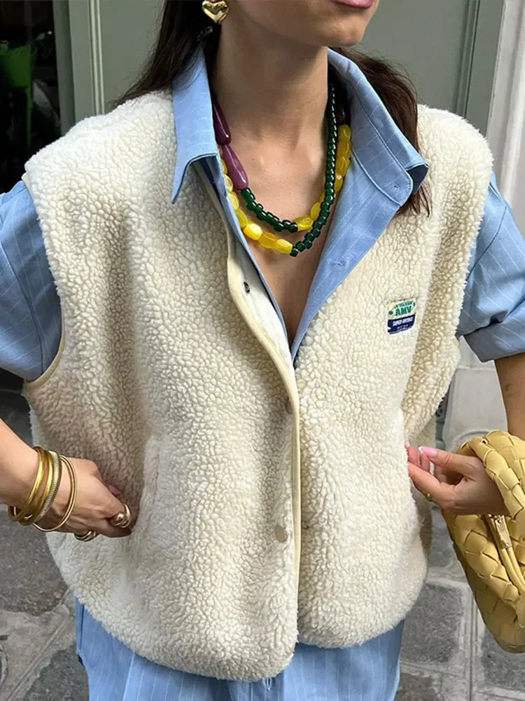Ovelia | Gilet en Laine Tendance pour Femmes avec Boutons