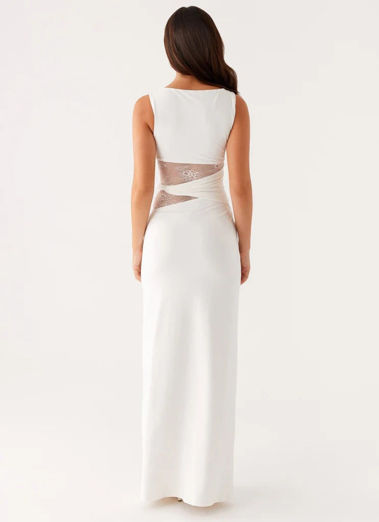 Emma - Robe maxi découpée à lacets