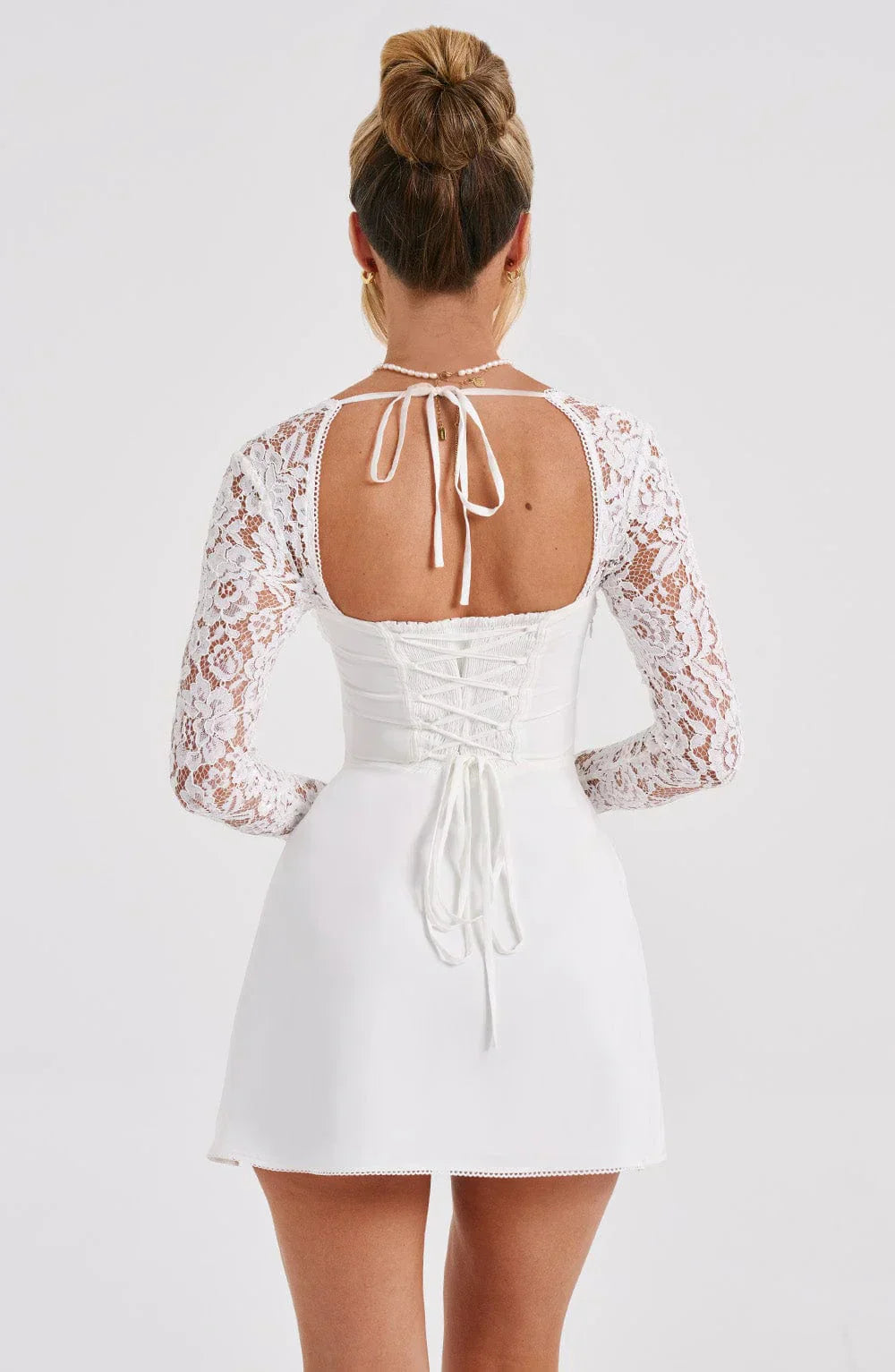 ALIX | ROBE COURTE EN DENTELLE
